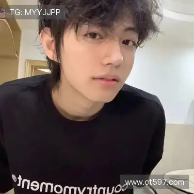 杨一舟